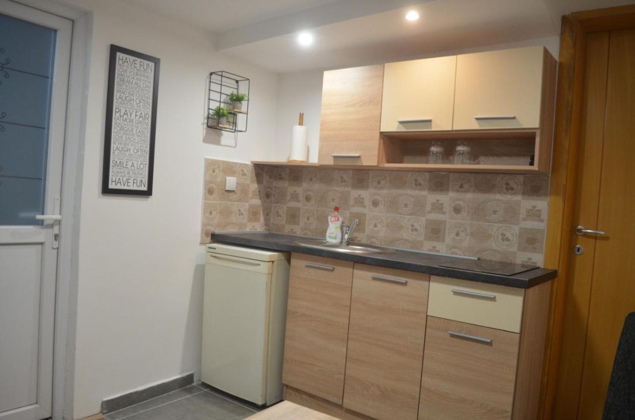 Apartman N&A Novi Sad Exterior foto